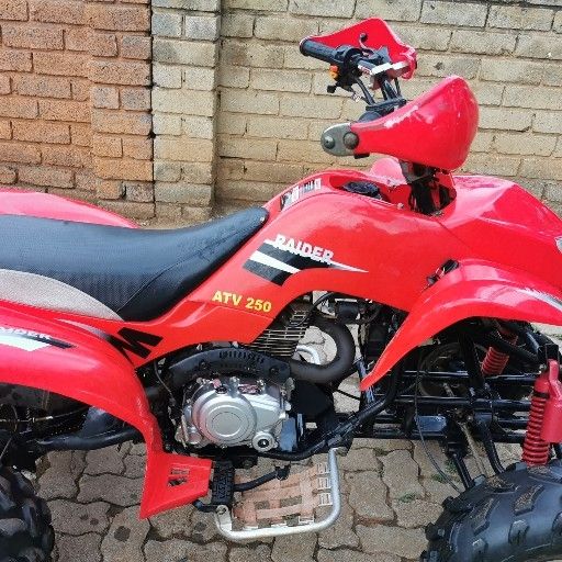 New store raider 250cc