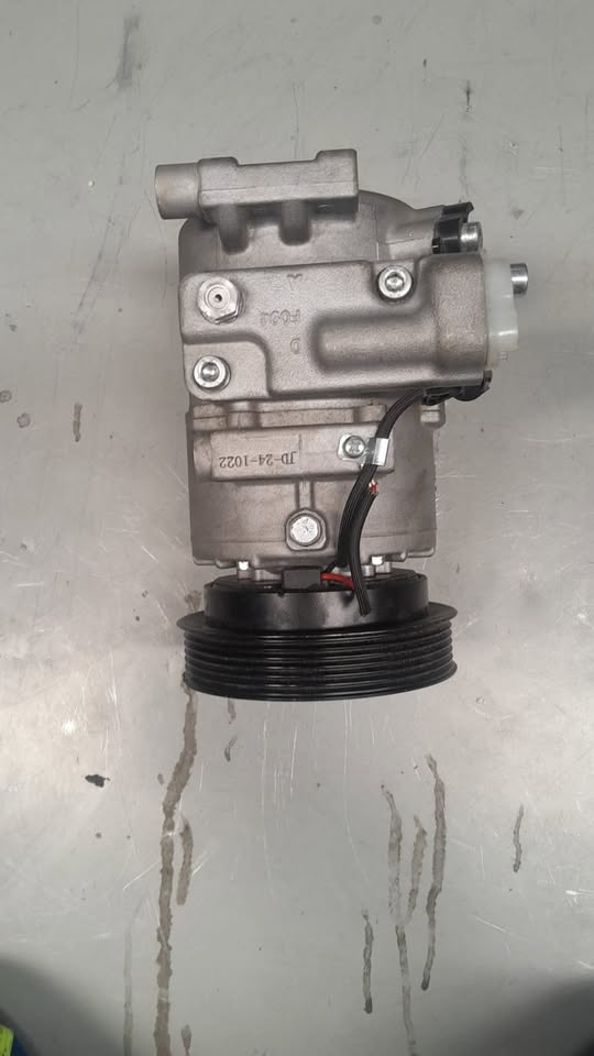 KIA/HYANDAI AIRCON PUMP G4LA FOR SALE - Private Seller KIA/HYANDAI AIRCON PUMP G4LA FOR SALE - Private Seller