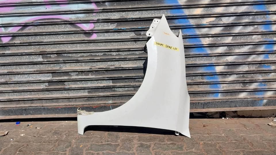 Suzuki Dzire fender - Private Seller