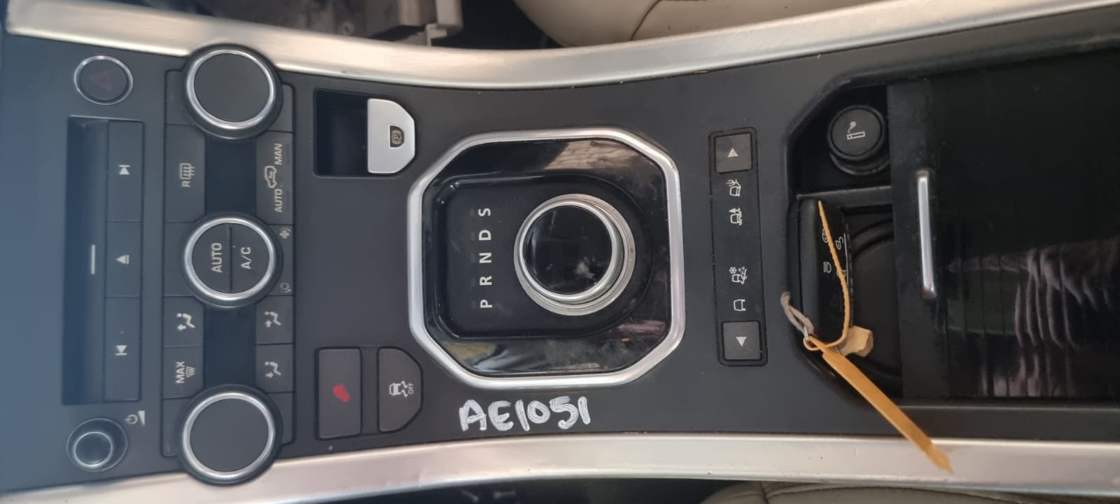 2012 Range Rover Evoque 2.0l Si4 Gear Selector for sale | Junk Mail