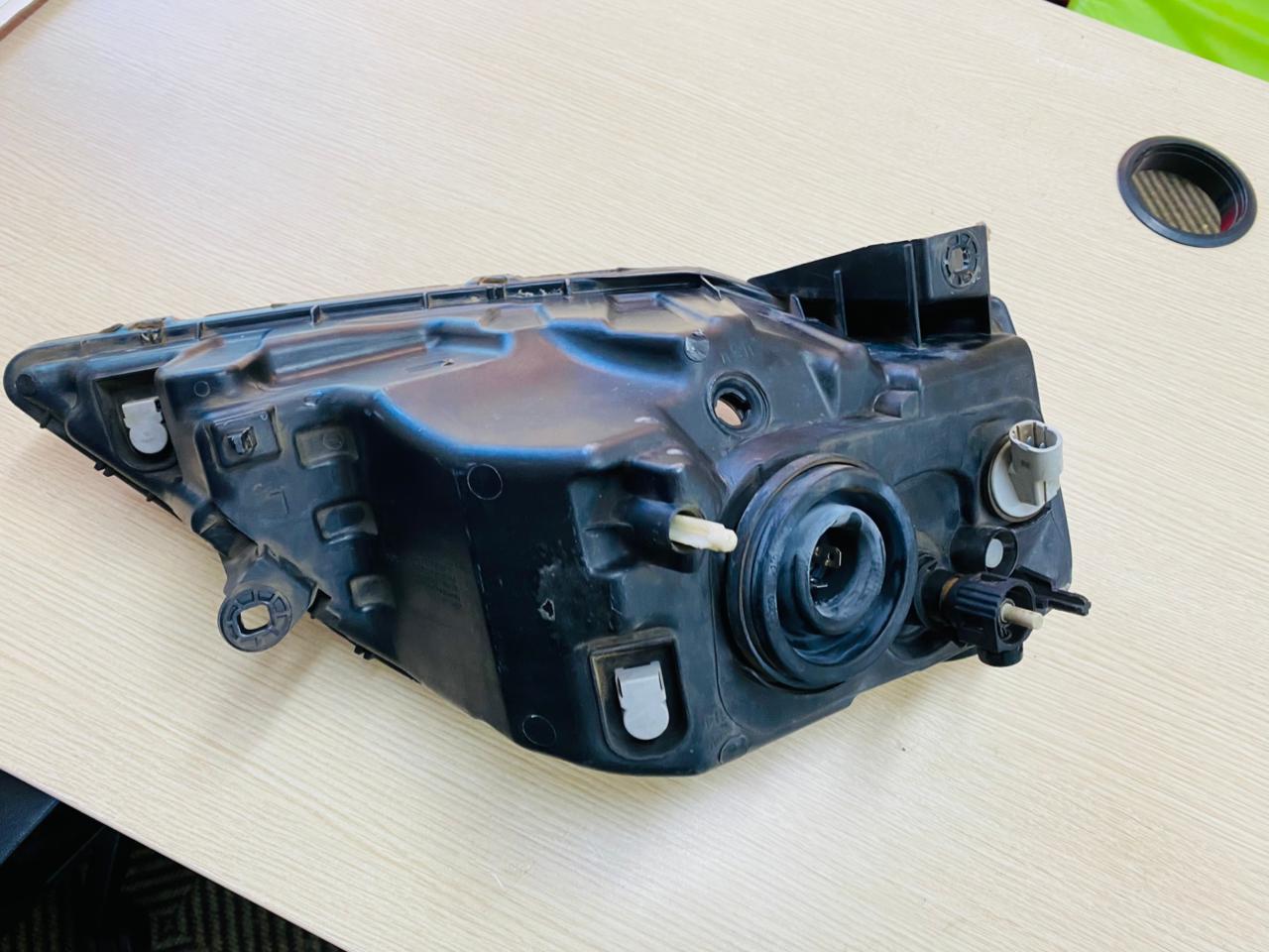 Nissan np200 left headlight for sale in excellent condition - Private Seller Nissan np200 left headlight for sale in excellent condition - Private Seller
