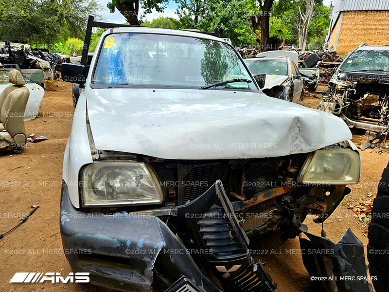 Mitsubishi Colt 2000i stripping for spares stripping for parts Mitsubishi Colt 2000i stripping for spares stripping for parts