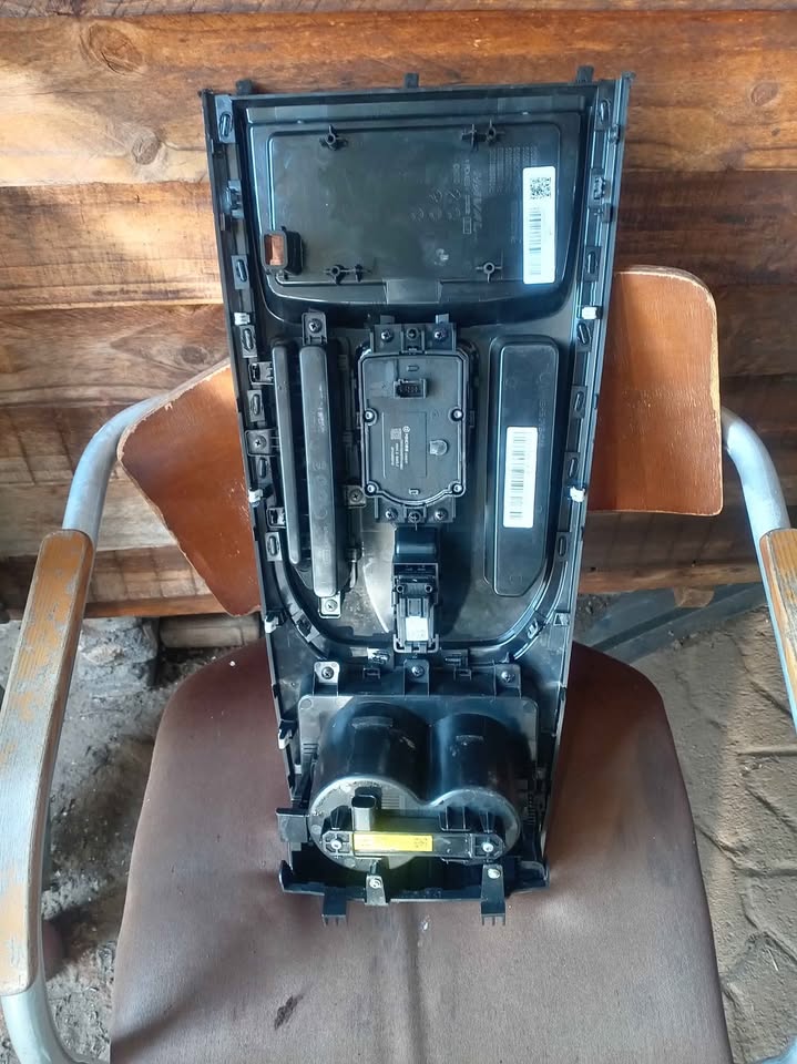 Gear selector haval jolion 2023 - Private Seller