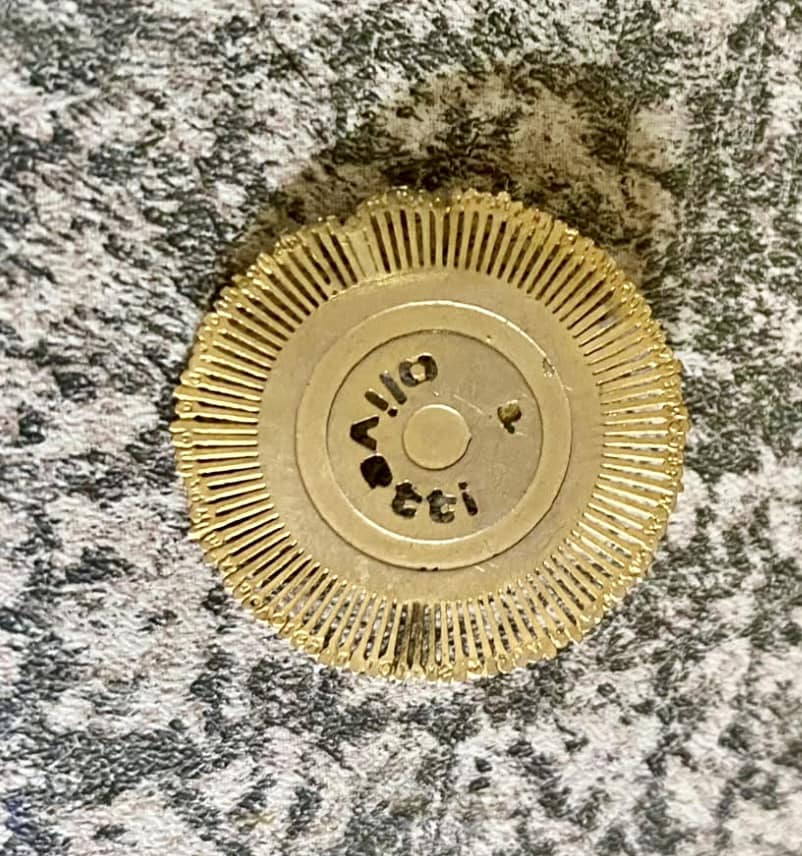 Very rare vintage gold plated Olivetti typewriter ribbon medal/pin