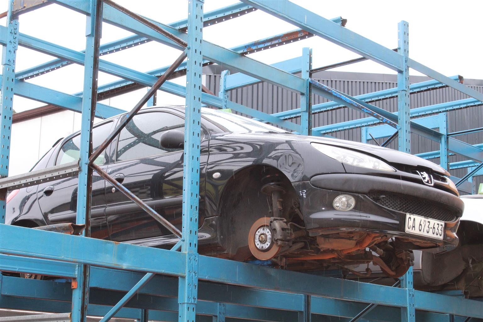 STRIPPING PEUGEOT 206 MODEL 1.4 16V 2006 BLACK 10FE FOR SPARES - Private Seller