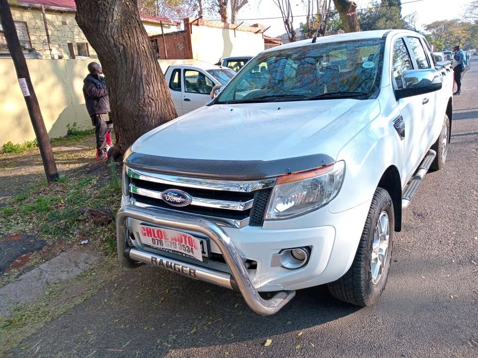 2014 Ford ranger 3.2 Xlt Automatic 4×2 Double Cab White