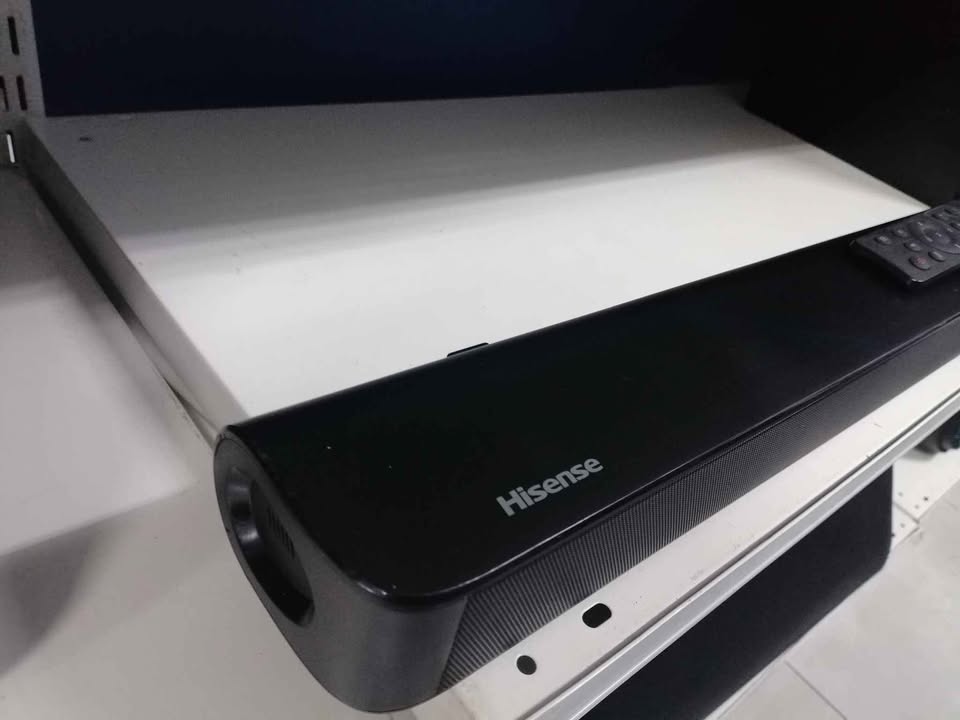 HISENSE HS212F SOUNDBAR AND SUB WOOFER
