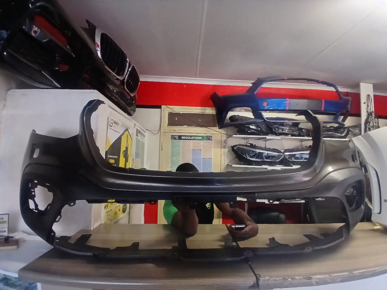 (2021) W470 X-CLASS MERCEDES-BENZBAKKIE FRONT BUMPER - Private Seller (2021) W470 X-CLASS MERCEDES-BENZBAKKIE FRONT BUMPER - Private Seller