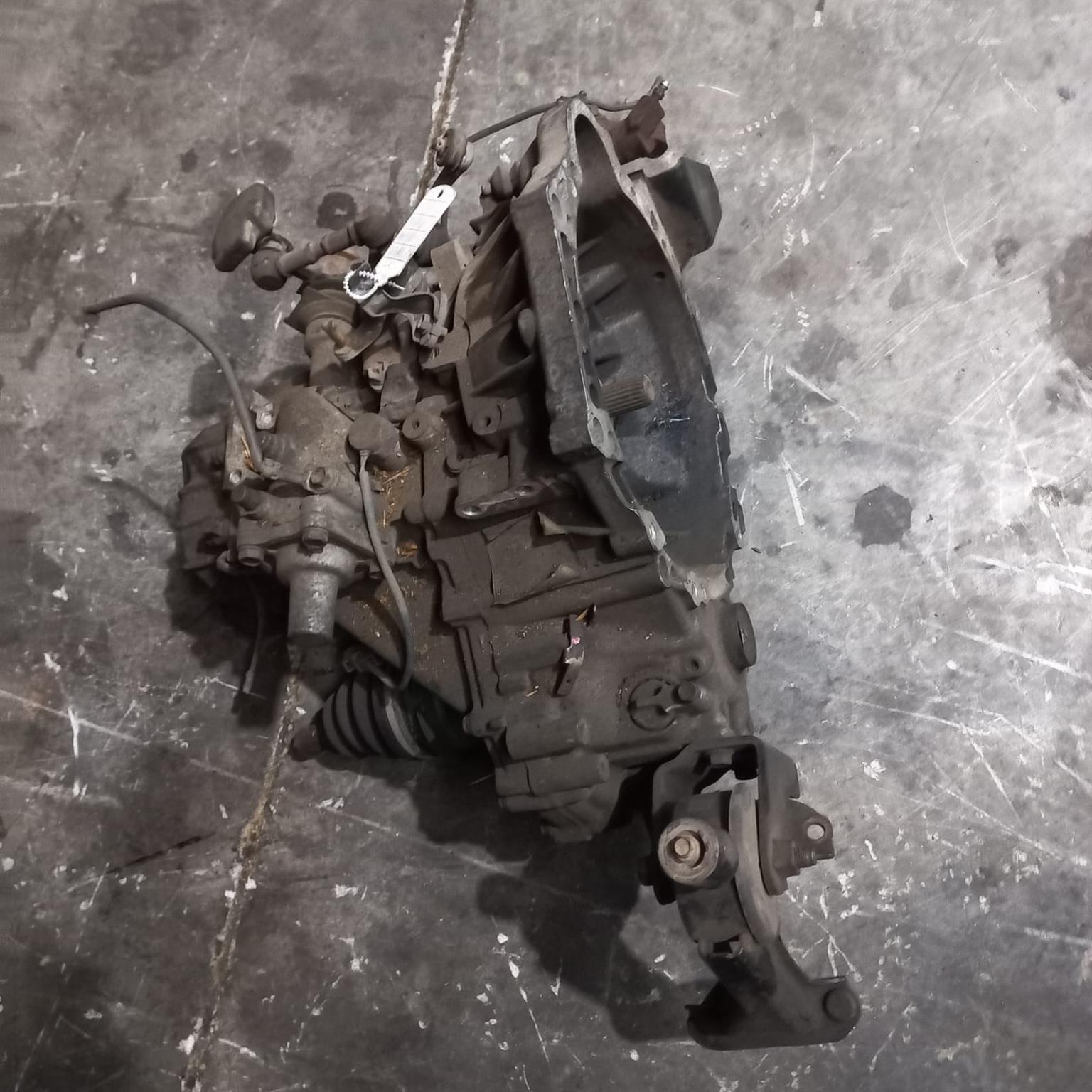 Toyota Corolla-Run-X 5 Spd Manual Gearbox - Private Seller Toyota Corolla-Run-X 5 Spd Manual Gearbox - Private Seller