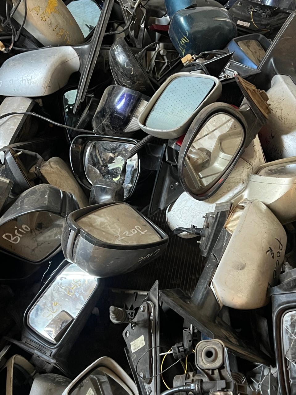HONDA VW AND AUDI SIDE MIRRORS AVAILABLE IN STOCK - Private Seller
