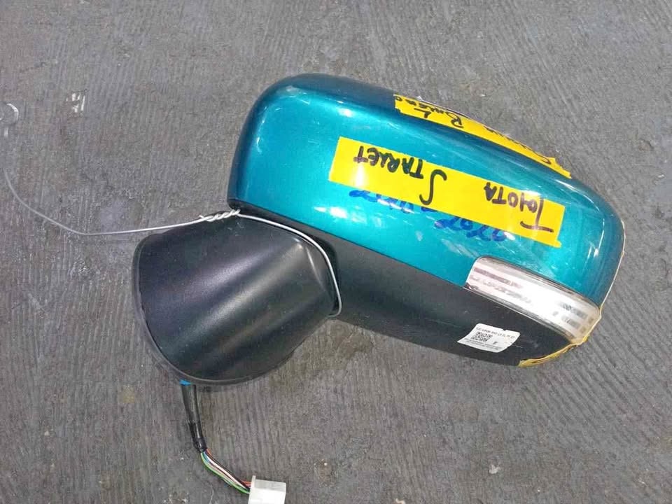 Toyota Starlet Side Mirror Leftside. - Private Seller Toyota Starlet Side Mirror Leftside. - Private Seller