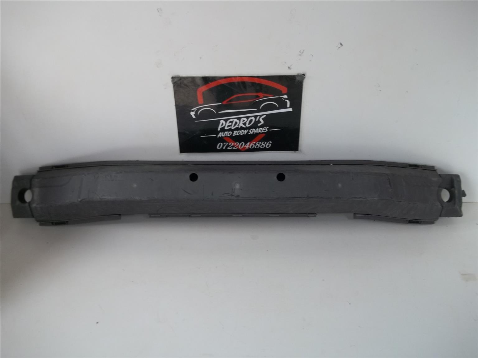 Volvo C30 front bumper stiffener - Private Seller Volvo C30 front bumper stiffener - Private Seller