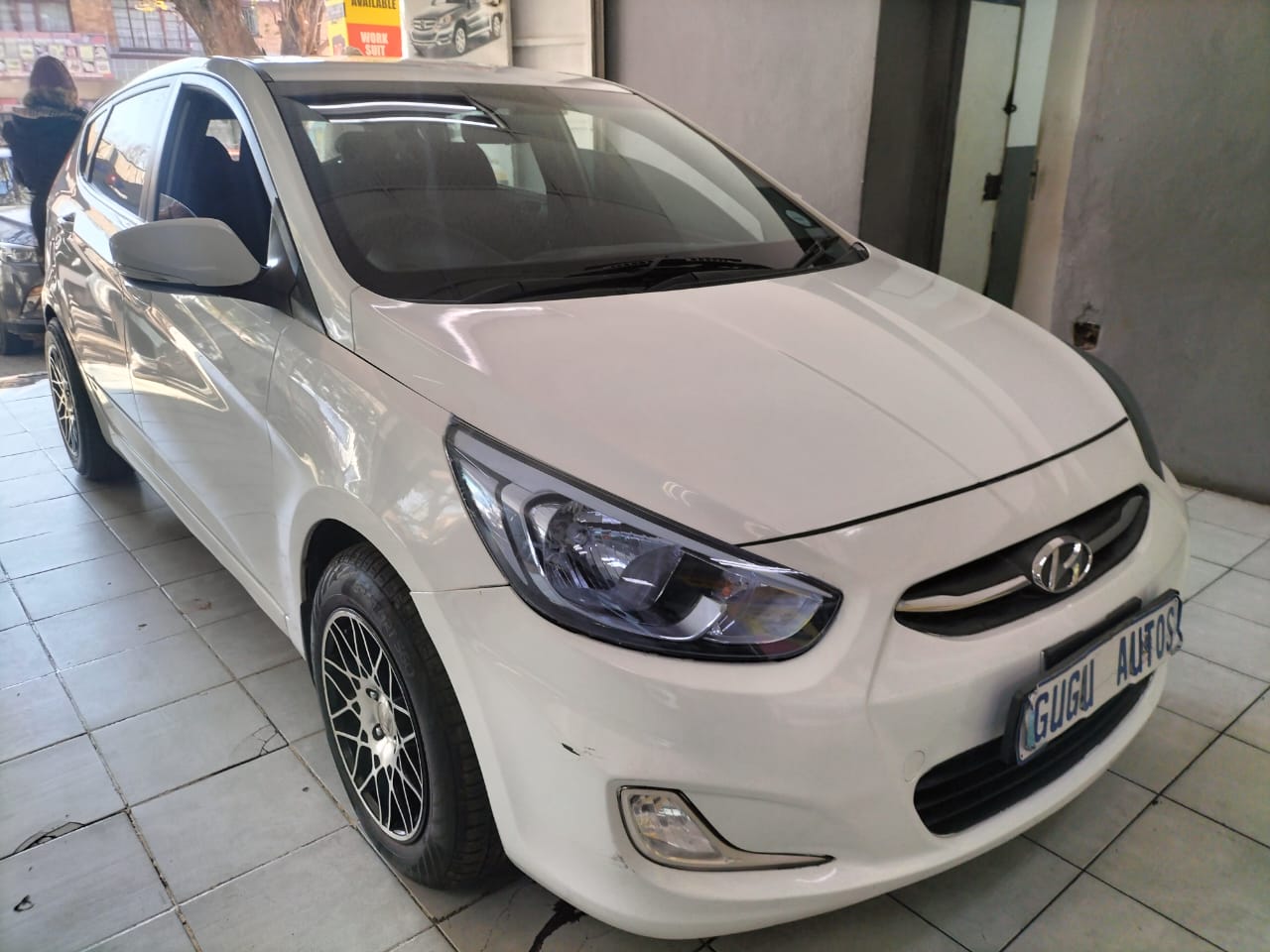 2017 HYUNDAI ACCENT 1,6 HATCHBACK PETROL77000KM