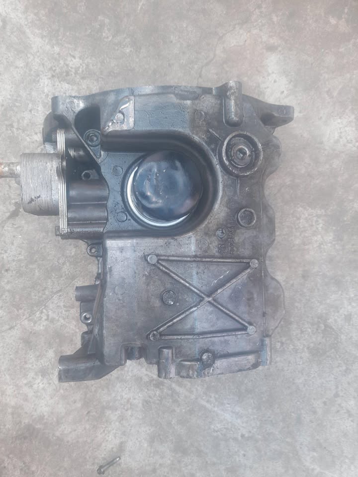RENAULT TRIBER OIL SUMP AVAILABLE - Private Seller RENAULT TRIBER OIL SUMP AVAILABLE - Private Seller