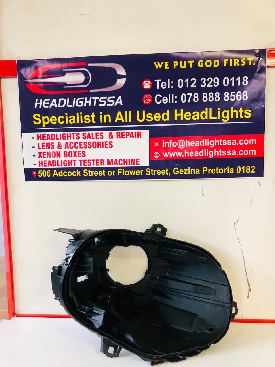 Mini Cooper F56 left side headlight replacement housing (2011) - Private Seller Mini Cooper F56 left side headlight replacement housing (2011) - Private Seller