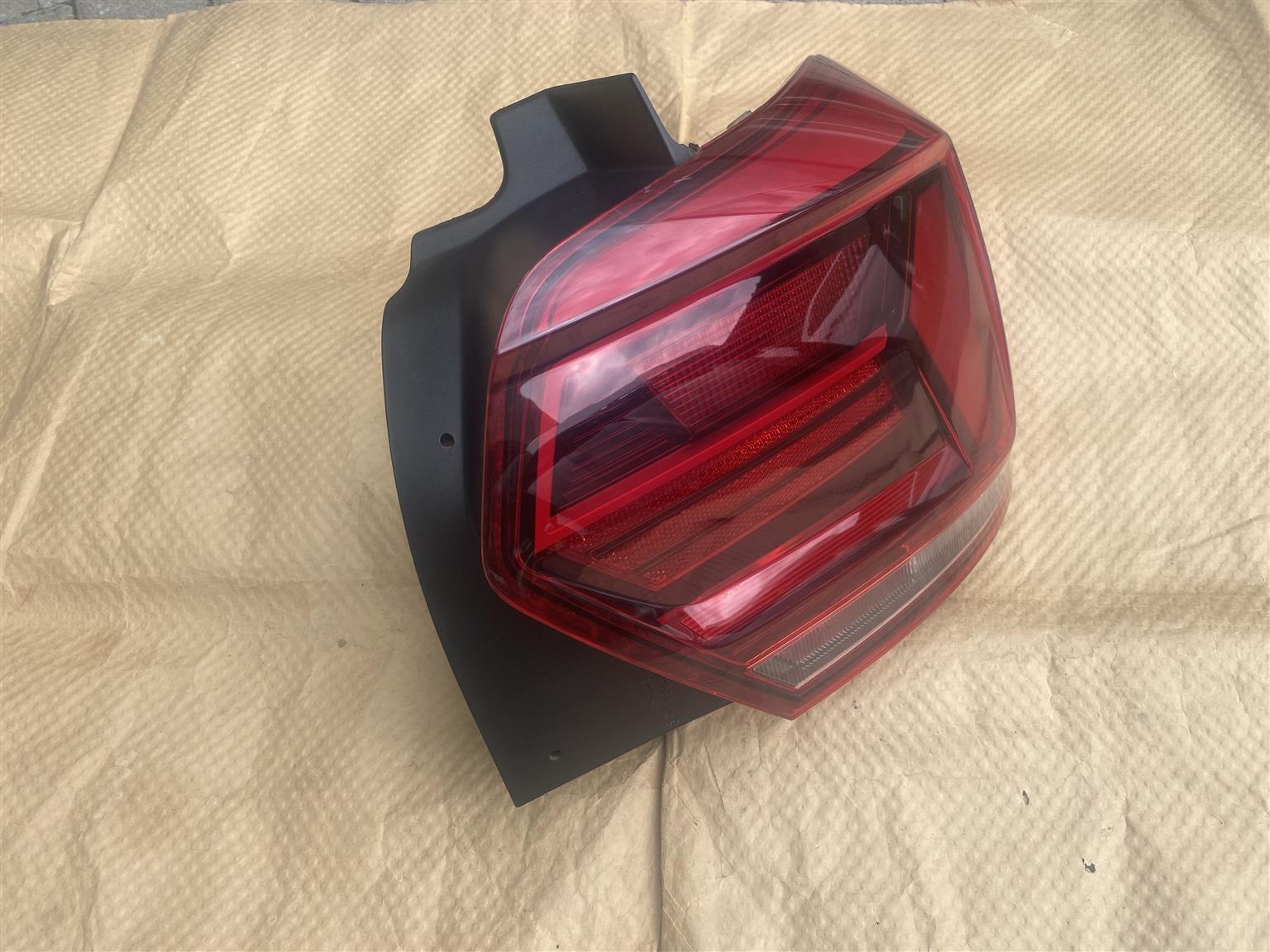 2020 VW POLO 8 TAIL LIGHT RIGHT SIDE FOR SALE. OEM IN PRISTINE CONDITION