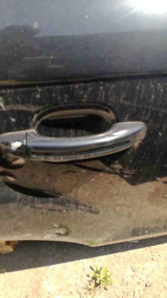 Audi Q7 TDI rhs rear door handle - Private Seller Audi Q7 TDI rhs rear door handle - Private Seller