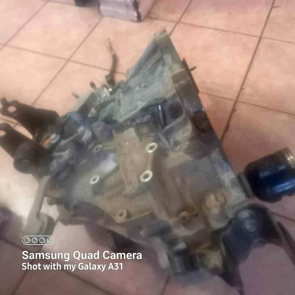 Toyota quest 1.6 gear box - Private Seller Toyota quest 1.6 gear box - Private Seller
