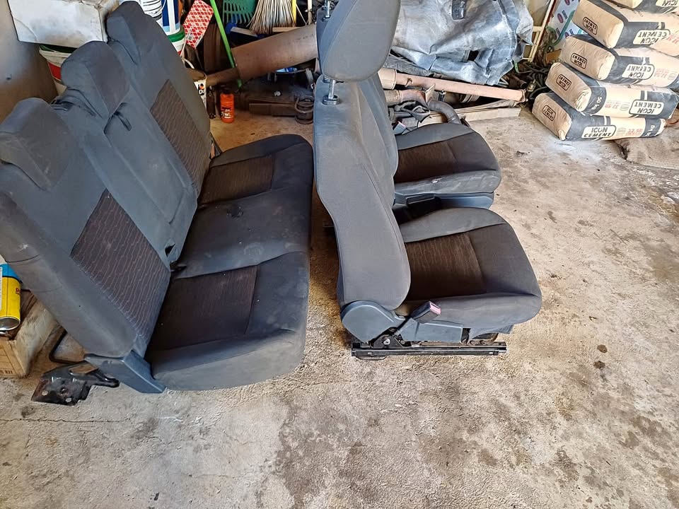 Ford ranger seats - Private Seller