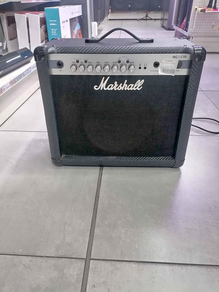 MARSHALL MG30CFX 1 CHANNEL GUITAR AMPLIFIER MARSHALL MG30CFX 1 CHANNEL GUITAR AMPLIFIER