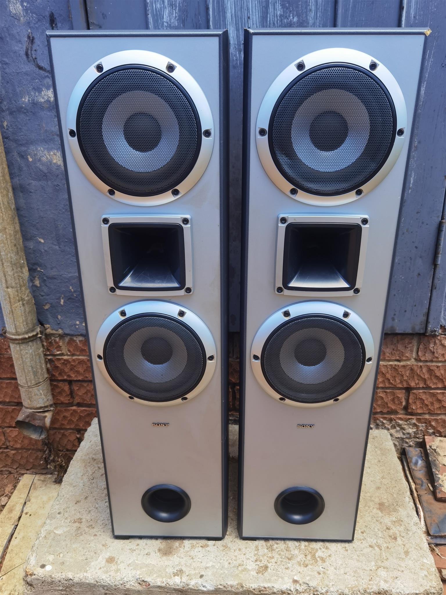 Sony SS-MFP15 Floorstanding Speaker's Sony SS-MFP15 Floorstanding Speaker's