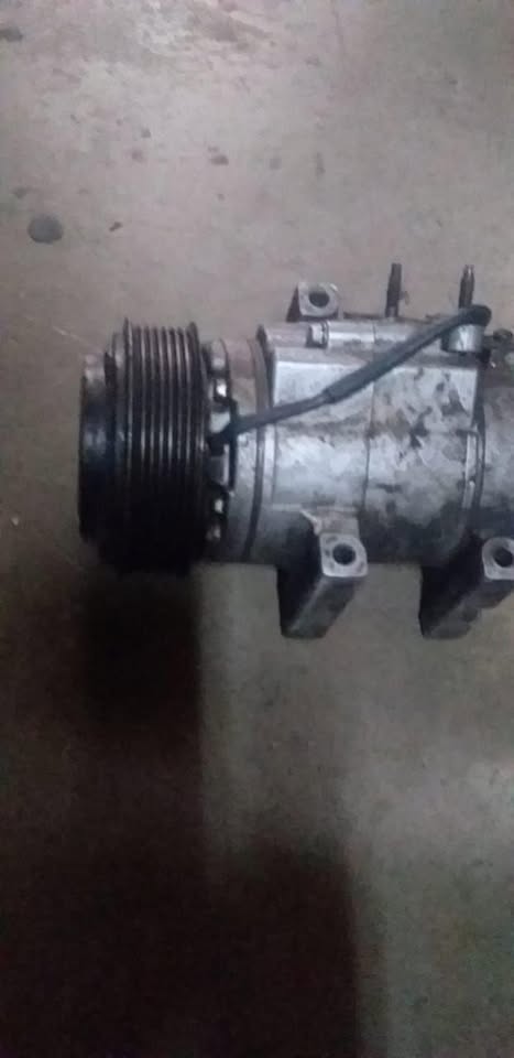 Ford Ranger 2.2 T6 & 3.2 T7 Aircon Compressor - Private Seller Ford Ranger 2.2 T6 & 3.2 T7 Aircon Compressor - Private Seller