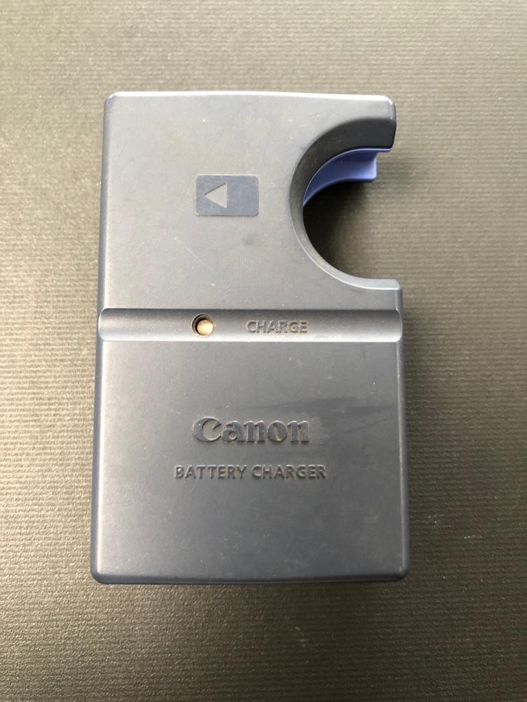 Canon CB-2LSE Charger for Digital IXUS Series Cameras - see compatibility below