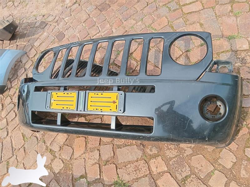 Front Bumper: Second Hand For Jeep Patriot - Private Seller Front Bumper: Second Hand For Jeep Patriot - Private Seller