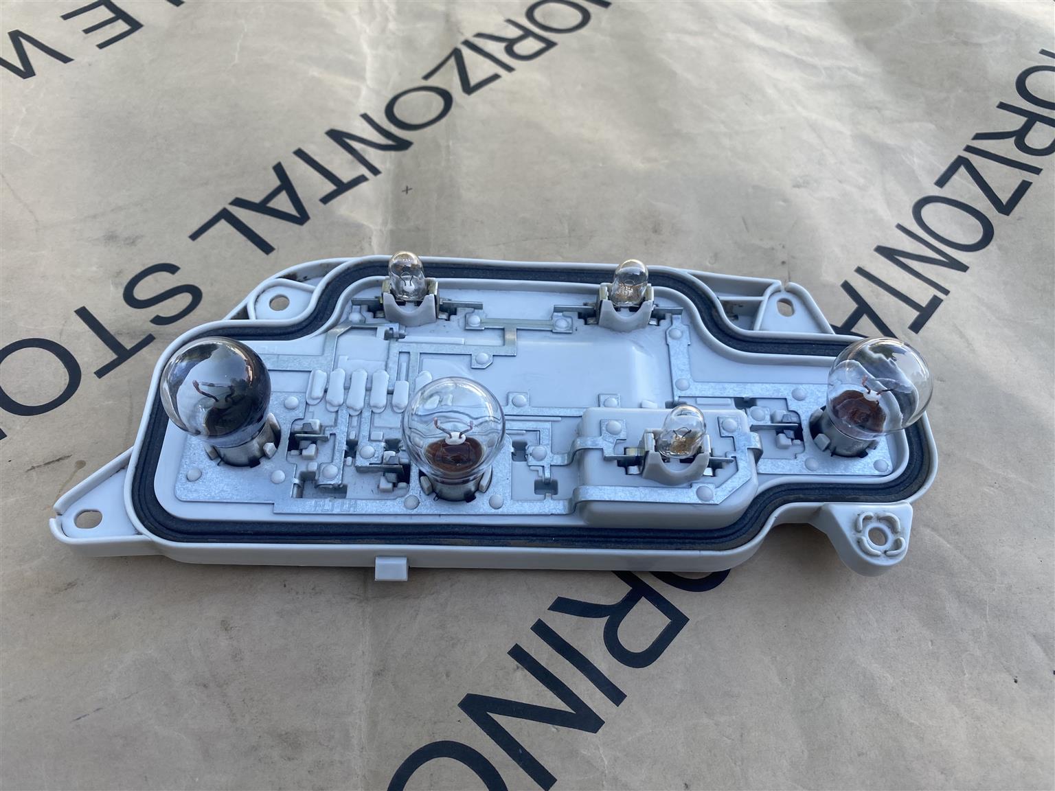 2021 VW CADDY TAIL LIGHT GLOBE HOLDER LEFT SIDE FOR SALE. IN PRISTINE CONDITION - Private Seller 2021 VW CADDY TAIL LIGHT GLOBE HOLDER LEFT SIDE FOR SALE. IN PRISTINE CONDITION - Private Seller