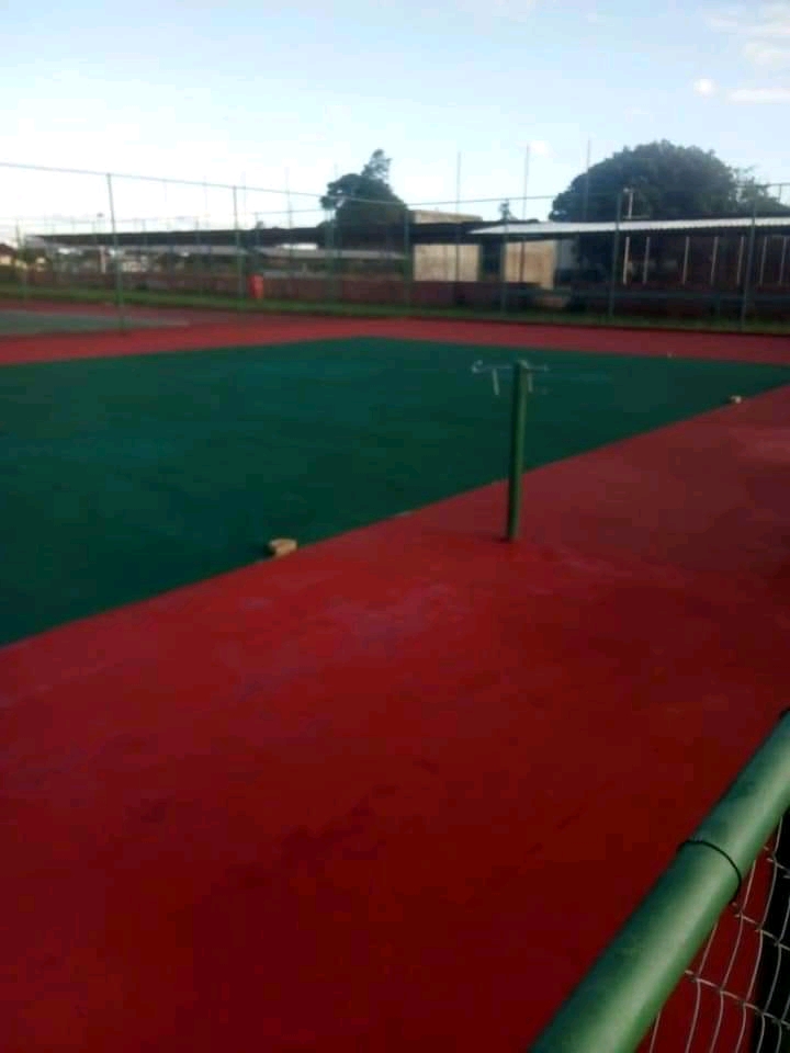 Tennis courts construction 
