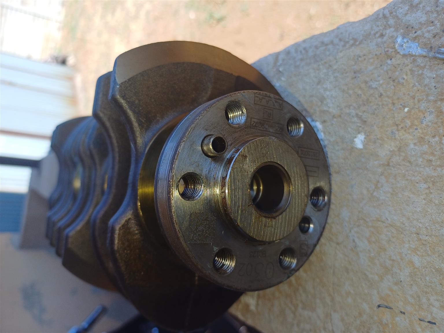Fiat 500 1.4 turbo crank
