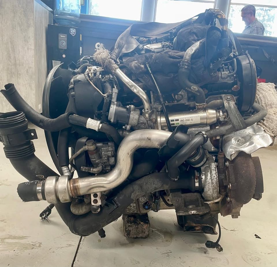 Land Rover/Jeep 2.7 V6 Turbo Diesel Engine (276DT) - Private Seller