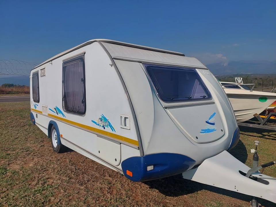 2000 Sprite Splash Caravaan - Private Seller
