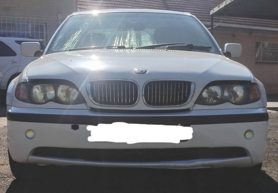 2003 BMW E46 318