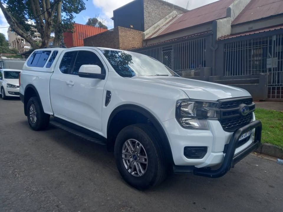 2023 FORD RANGER SUPER CAB 2.0 Bi Turbo Diesel, Automatic Transmission, White Color, Mileage