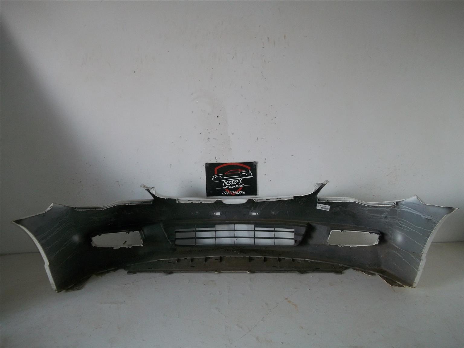 Honda Civic '06-'11 front bumper with grille - Private Seller