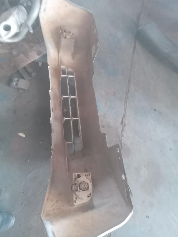 Isuzu D Max front bumper with foglights - Private Seller Isuzu D Max front bumper with foglights - Private Seller