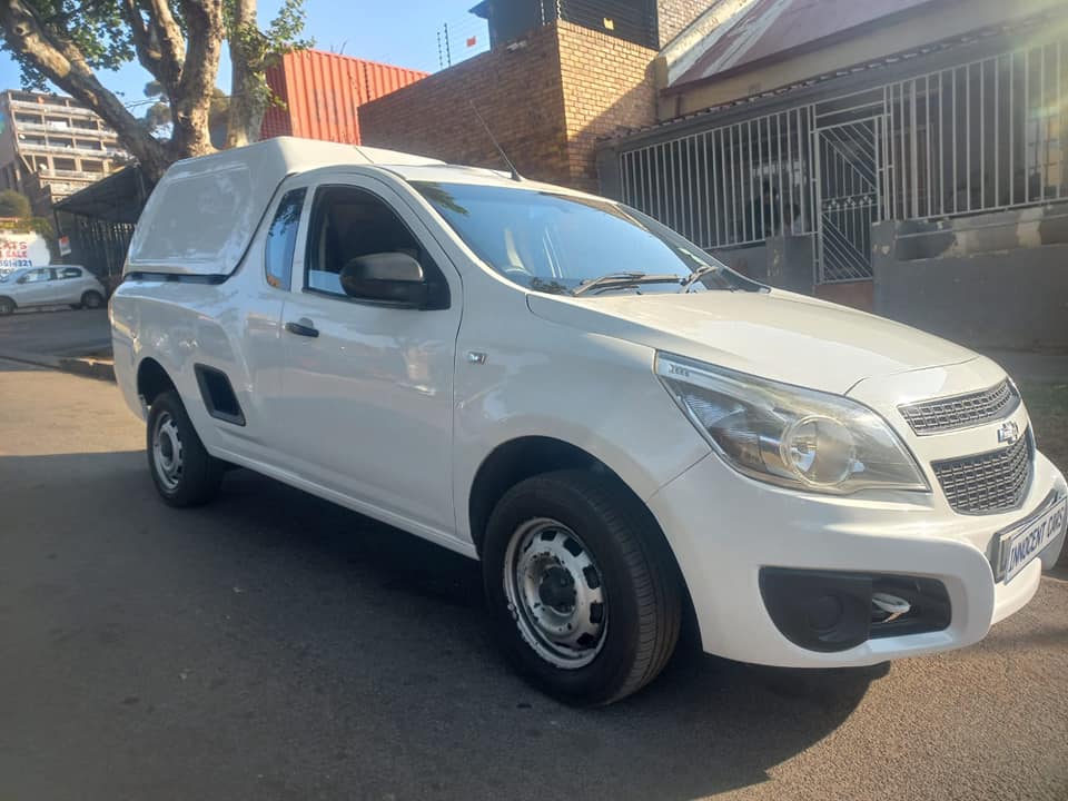2012 CHEVROLET UTILITY BAKKIE 1.4 PETROL, MANUAL, WHITE COLOR, MILEAGE 87000KMS,