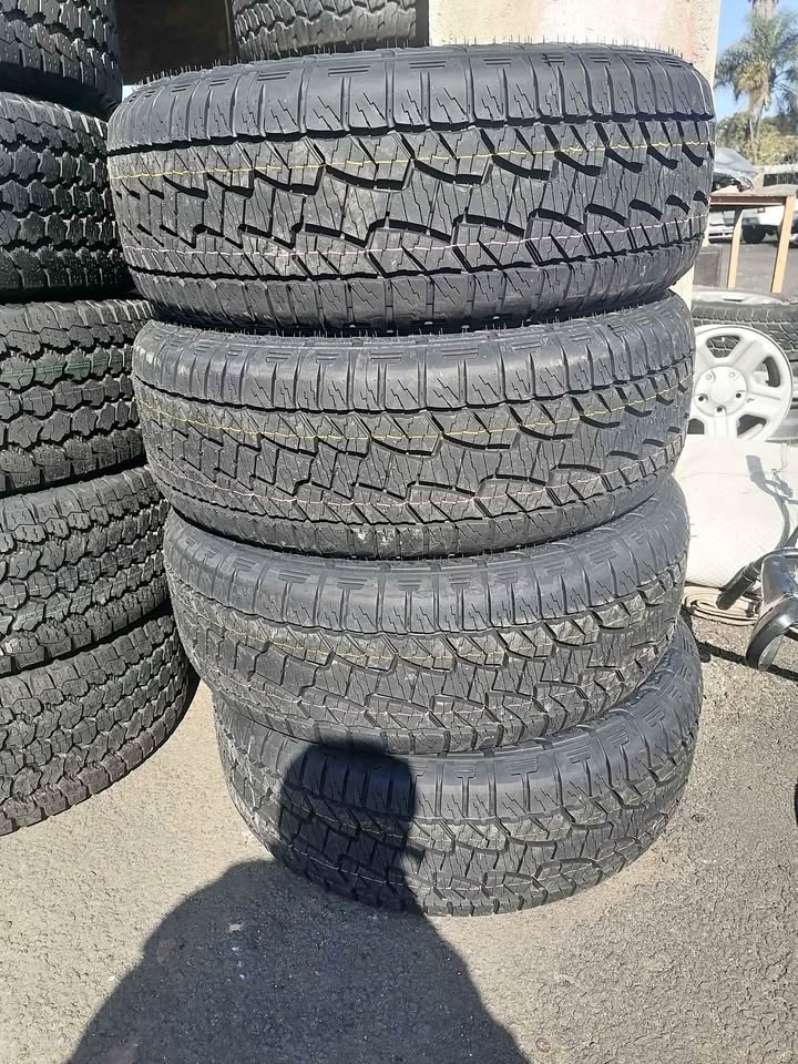 265 60 18 Hankook (NEW TYRES) - Private Seller 265 60 18 Hankook (NEW TYRES) - Private Seller