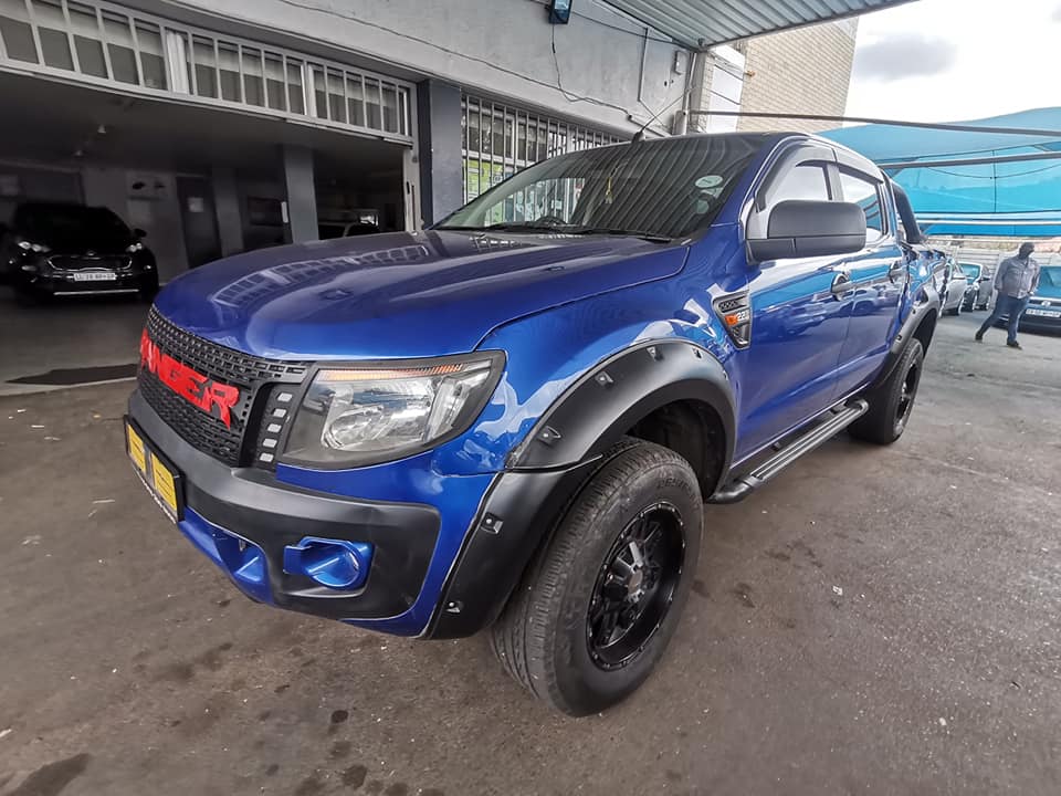 2015 FORD RANGER 2.2 6 SPEED DOUBLE CAB 4X2