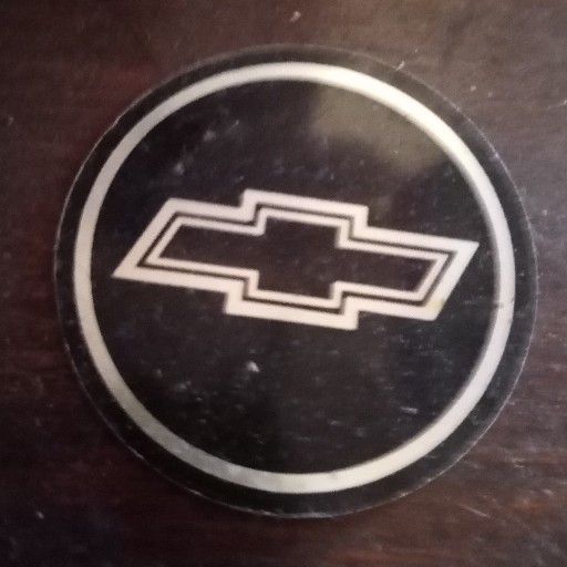 Badge, steering wheel / hub cap - Private Seller Badge, steering wheel / hub cap - Private Seller