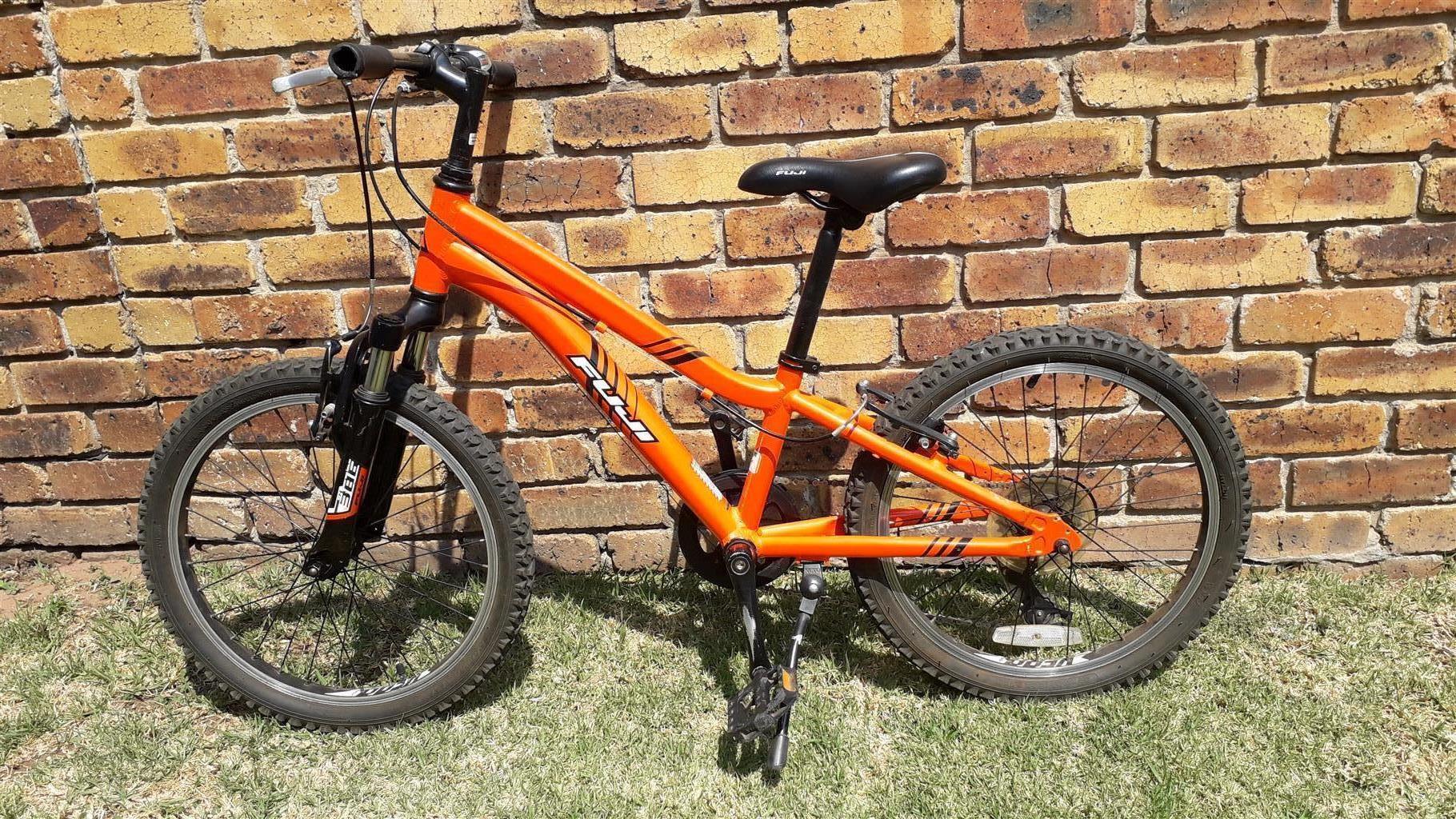 fuji 20 inch mountain bike