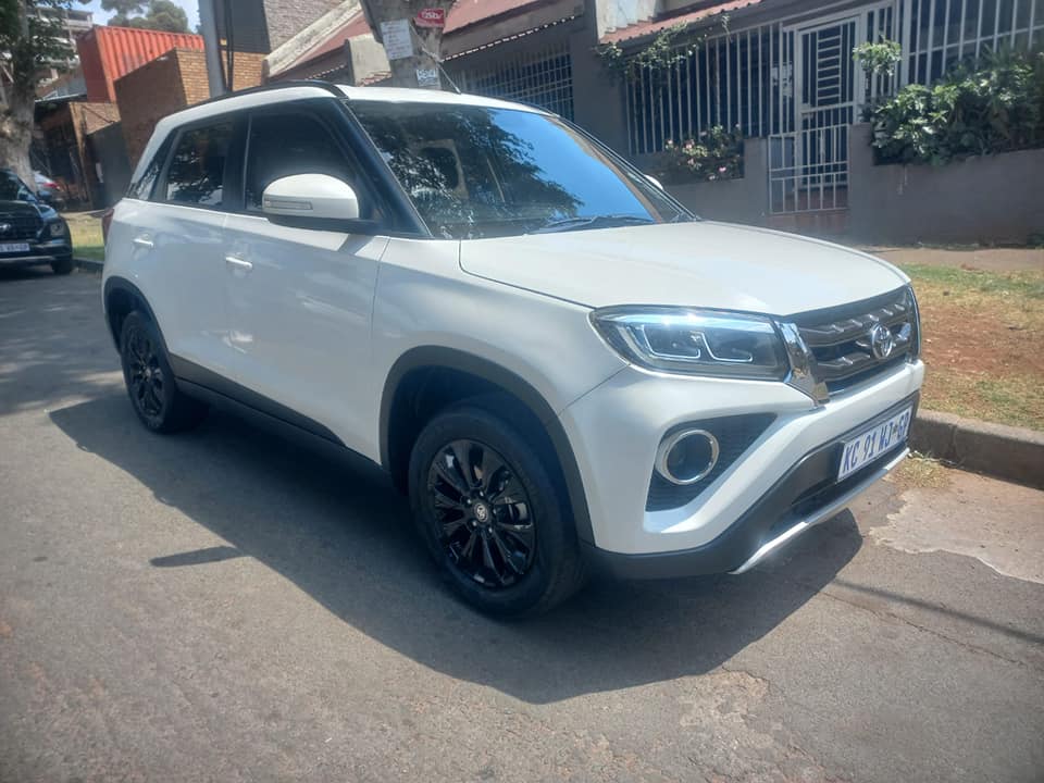 2022 TOYOTA URBAN CRUISER SUV 1.5 PETROL, AUTOMATIC, WHITE COLOR, MILEAGE 68000KMS,