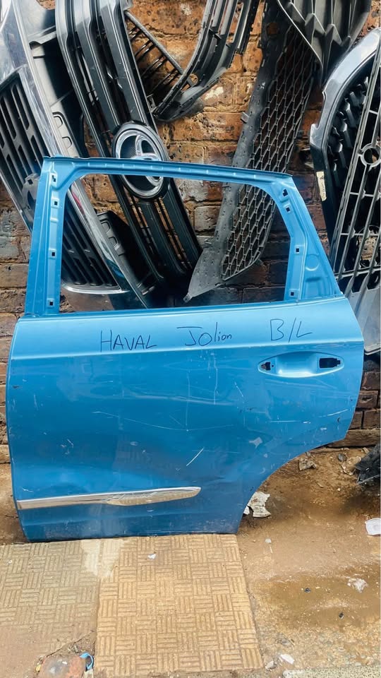 HAVAL JOLION DOOR - Private Seller HAVAL JOLION DOOR - Private Seller