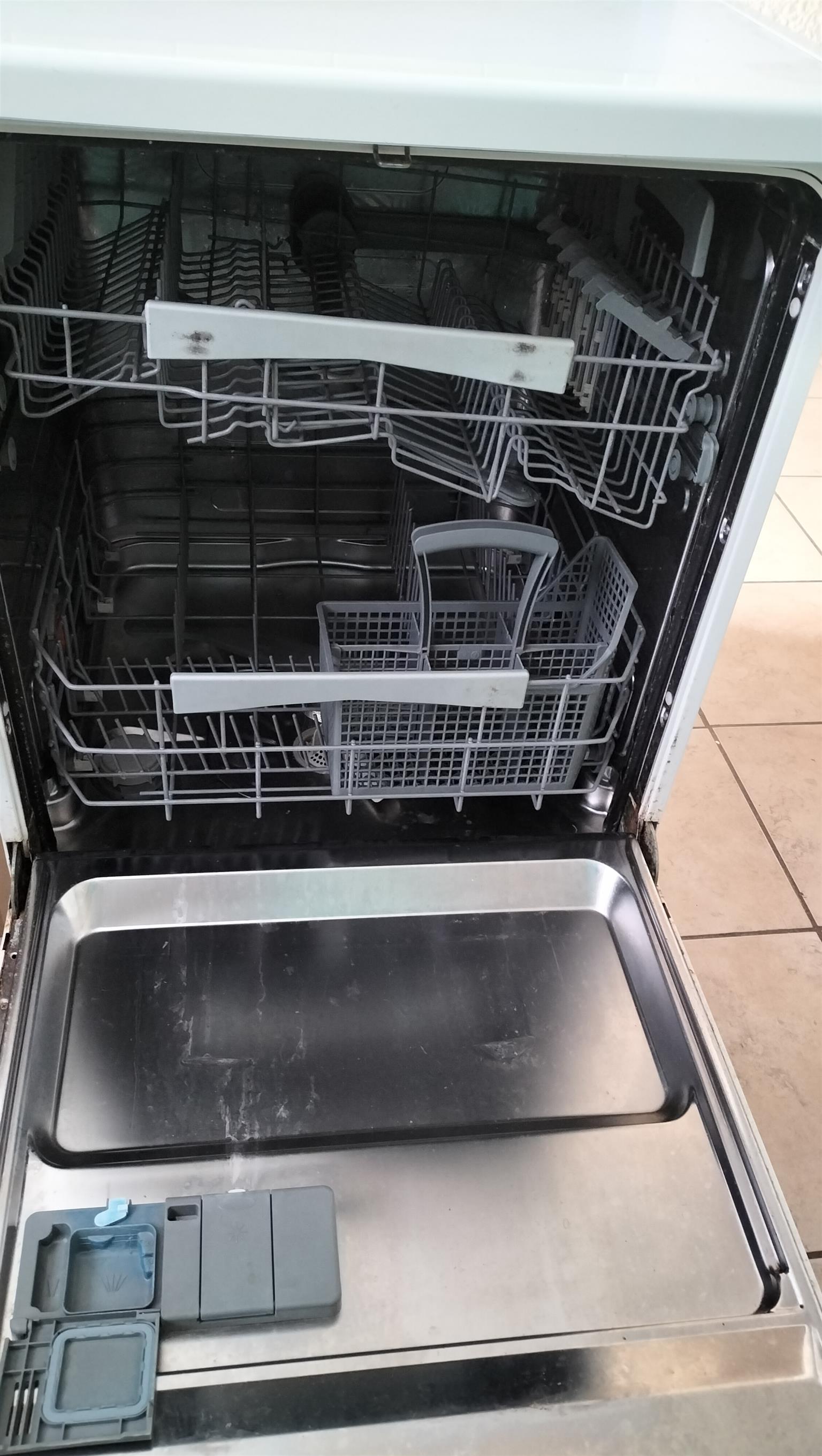 Comfort Dishwasher, Programs Shelves شركة, 41 OFF