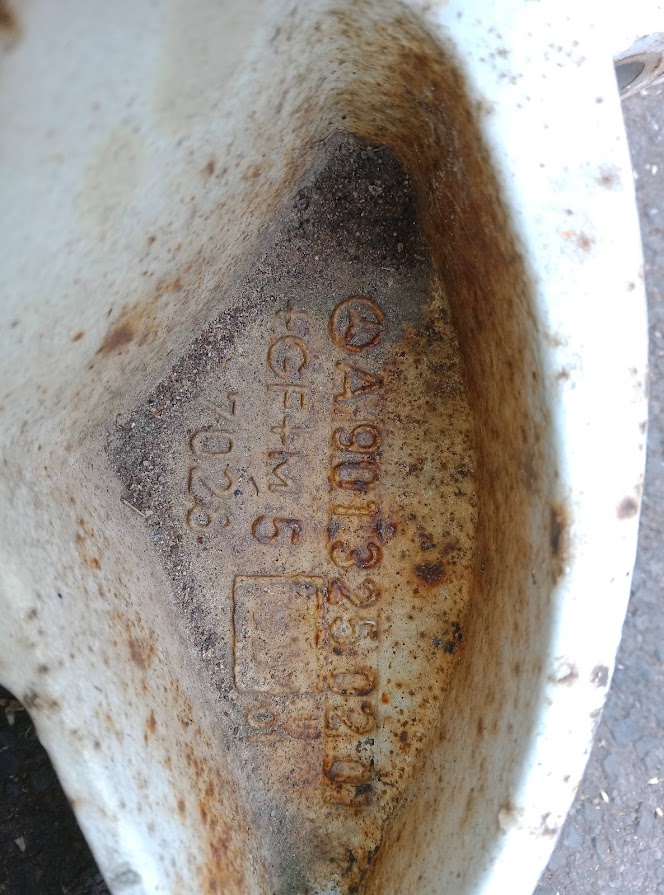 Mercedes Sprinter Subframe Beam Brackets - Private Seller Mercedes Sprinter Subframe Beam Brackets - Private Seller