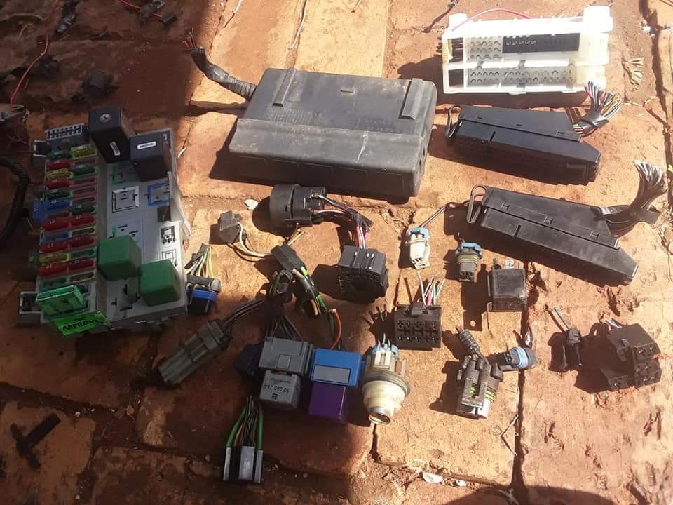 Opel corsa b spares for SALE