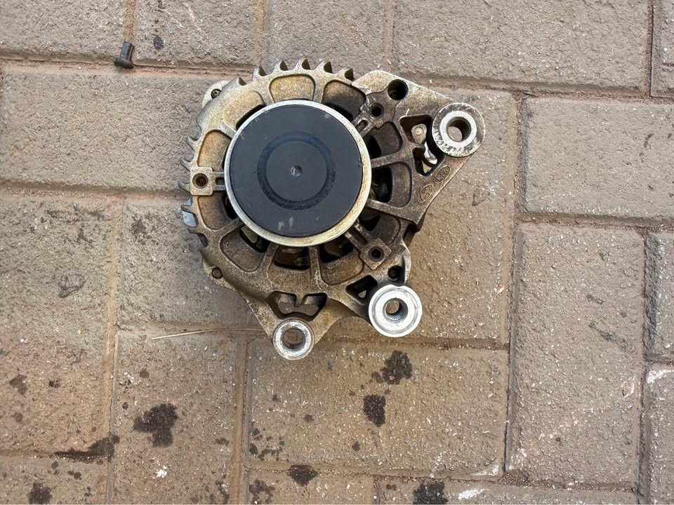 Kia Rio Alternator - Private Seller