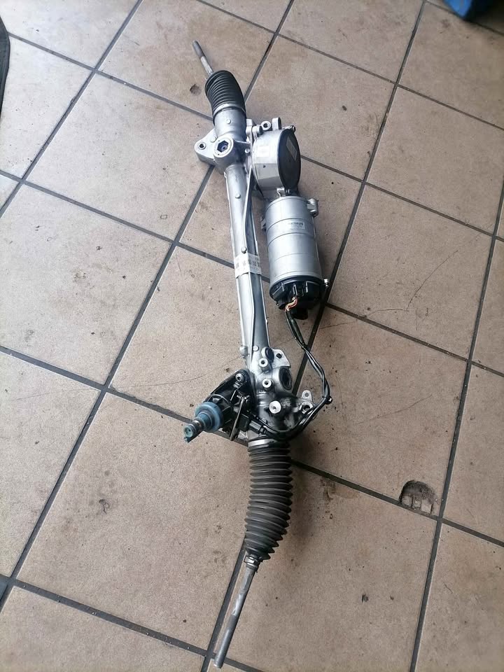 Bmw G20 Diff and Steering Rack for Sale - Private Seller