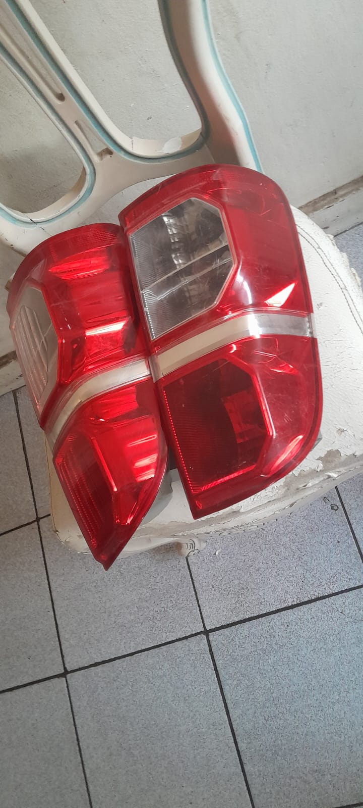 Toyota Hilux D4D Legend 45 tail light / back light | Junk Mail Marketplace